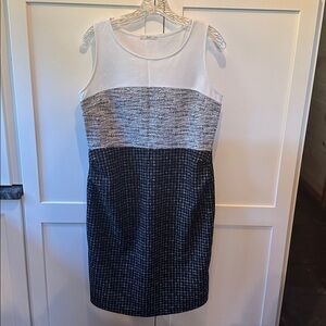 Le Lis Elegant maternity dress, medium